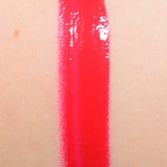 ABH "Punchy Red" lip gloss - Picture 3 of 8